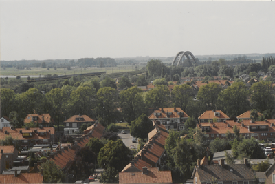 4064 Overzichtsfoto. Culemborg. Genomen vanaf de watertoren. Zanddam. Zandstraat. Anna Kapelstraat. Spoorbrug. De ...