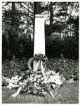 5245 Dodenherdenking. Monument 1940-1945.