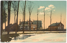 1120 Een prentbriefkaart van de Westersingel met de gasfabriek in Culemborg