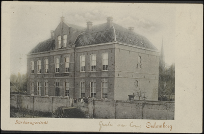 10 Het RK Barbaragesticht. Een van de twee ziekenhuizen in Culemborg. Het Barbara lag aan de Elisabethdreef. In 1975 ...