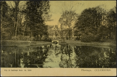 510 Stadspark 'De Plantage' in 1980 ontworpen door vader en zoon Zocher in Engelse landschapstijl.