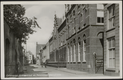 606 De Mariakroon werd eind 19de eeuw gebouwd en was een pensionaat voor welgestelde meisjes. In 1964 sloot het zijn ...