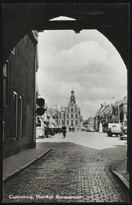 1673 Markt met Stadhuis vanaf de Binnenpoort.
