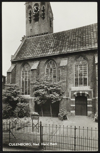 1723 Ingang van de Grote of Barbarakerk Met de Vierkanten toren. Gotische kruisbasiliek uit de 14e eeuw, in 1654 ...