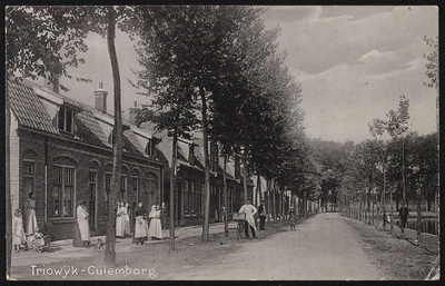 1867 In 1906 werd deze wijk in opdracht van de eigenaren van de sigarenfabriek 'de Trio' gebouwd voor het personeel van ...