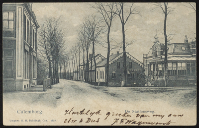 1873 Hoek Stationsweg en Triosingel met links de voorkant van het toenmalige hoofdgebouw van Gispen. Daarvoor was het ...