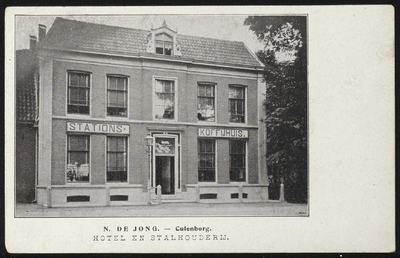 1880 Hotel aan de Stationssingel. Later werd hier het hoofdkantoor van meubelfabriek 'Gispen' in gevestigd.