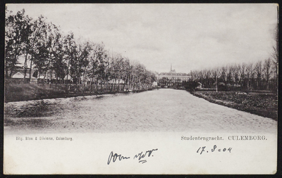 1904 Stadsgracht met links de huizen aan de Oosterwal en rechtsmidden het Semenarie. Foto genomen vanaf de Dr. Hockesingel.