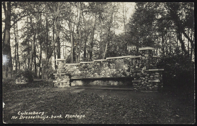 1949 Bank in het stadspark de Plantage ter herinnering aan mr. H. Dresselhuys, liberaal staatsman uit de Culemborgse ...