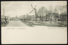 1954 Hoek Havendijk en de Kleine Buitenom met links de in 1795 gebouwde korenstellingmolen de Koornvriend . De ...