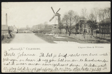 1969 Hoek Havendijk en de Kleine Buitenom met in het midden de in 1795 gebouwde korenstellingmolen de Koornvriend . De ...