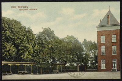 2165 Binnenterrein met speelplaats van het Klein Seminarie dat werd gebouwd tussen 1857 en1899 en een ...