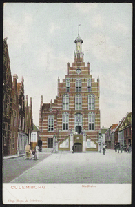 2318 Stadhuis in laatgotische stijl gebouwd in 1539 naar ontwerp van Rombout Keldermans.