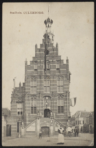 2321 Stadhuis in laatgotische stijl gebouwd in 1539 naar ontwerp van Rombout Keldermans.
