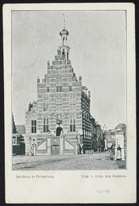 2335 Stadhuis in laatgotische stijl gebouwd in 1539 naar ontwerp van Rombout Keldermans.