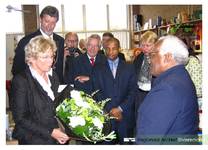 154 Anglicaanse aartsbisschop Tutu bezoekt Culemborg. Tutu is in Nederland voor een conferentie over ...