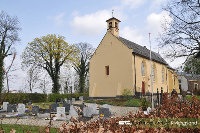 453 De Catharinakerk in Asch. Foto gebruikt voor het lespakket Water/Land. Hierin wordt aandacht besteed aan de manier ...