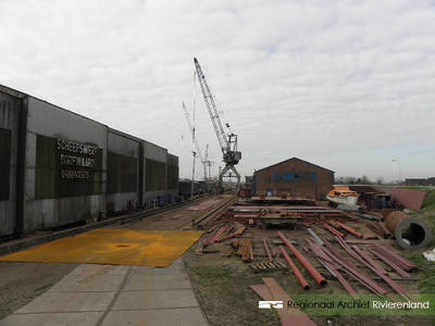 565 Scheepswerf in Dodewaard. Foto gebruikt voor het lespakket Water/Land. Hierin wordt aandacht besteed aan de manier ...