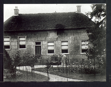 2979 Deil - Huis Luchtenburg In 1927 liet de eigenaar, burgemeester W.M. Kolff, het huis ingrijpend verbouwen.