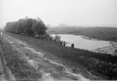 9-15005 Zicht op de steenfabriek