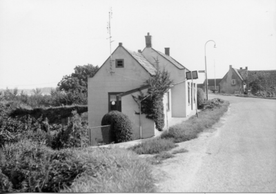 14-15003 Zicht richting kruispunt rechts Paterstraat en links Zandstraat.