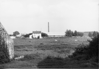 14-15016 Zicht richting steenfabriek Terwindt.