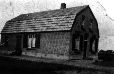 21-318 Het huis van de familie Jielis en Kee van Herp-Krijgh.