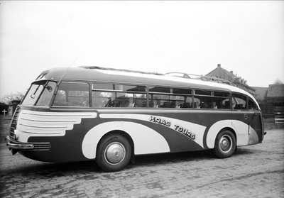 4-17054 Bus Kras Tours