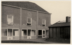 9-496 Verbouw oude school tot dorpshuis. Aannemer D. van Mameren uit Geldermalsen