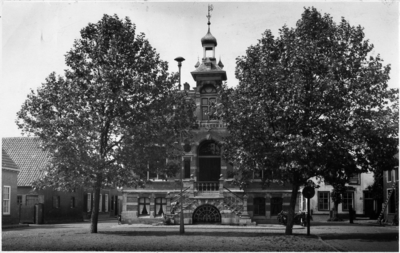 14-1878 Gemeentehuis