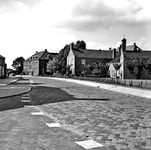 4-2233 Katholieke kerk met pastorie en bejaardentehuis 't Bussche Kempke