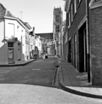 22-9420 Straatgezicht richting Sint Maartenskerk