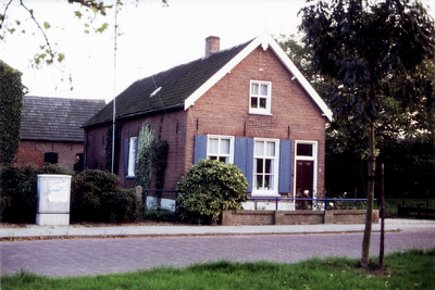 19-1137 Hogeweg 1, woonhuis.