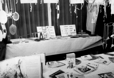 14-215 Op 3 mei 1972 werd in De Piepelenberg aan de Kerkstraat 42 te Kerkdriel een onderwijstentoonstelling gehouden ...