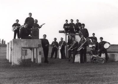 14-428 De Janson Band ter gelegenheid van de manifestatie 'Muziek van Maasdrielse bodem'.