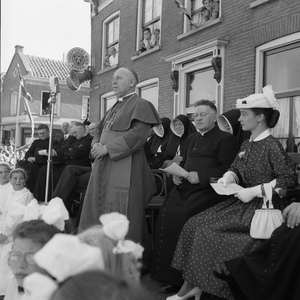 5000036_01 Zwijsenherdenking bij gelegenheid van het eeuwfeest van het herstel van katholieke kerkelijke hiërarchie in ...