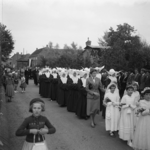 5000056_01 Jubileum 50-jarig verblijf van de zusters van de Heilige Vincentius à  Paulo