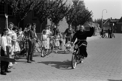 4-1765 Vijfentwintigjarig priesterjubileum kapelaan Hagenaars, franciscaan