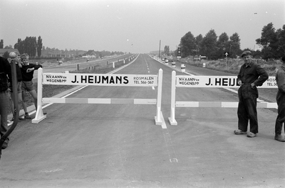 22-8919 Officiële ingebruikname viaduct Rijksweg A2 - Koningin Wilhelminaweg