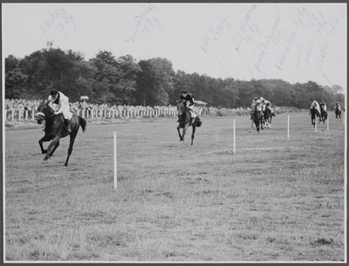 03_017_R_01 Duindigt, Paulina prijs 1100 m. Boritory (?) op kop