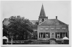 15-10004 Hervormde kerk met pastorie