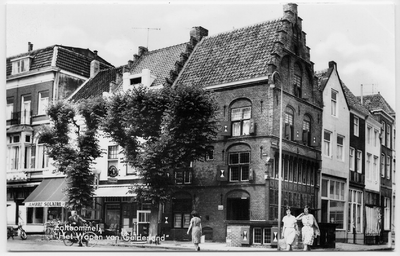 22-10235 Wapen van Gelderland, hoek Markt en Waterstraat