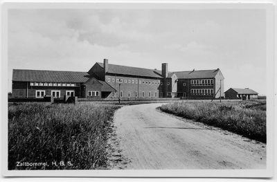 22-10418 (Rijks) Hogere Burgerschool - HBS, later scholengemeenschap, nu hoofdkantoor Schouten en Nelissen