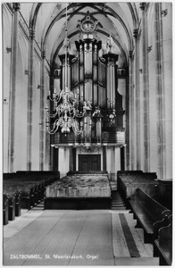 22-10620 Interieur Sint Maartenskerk met kerkorgel